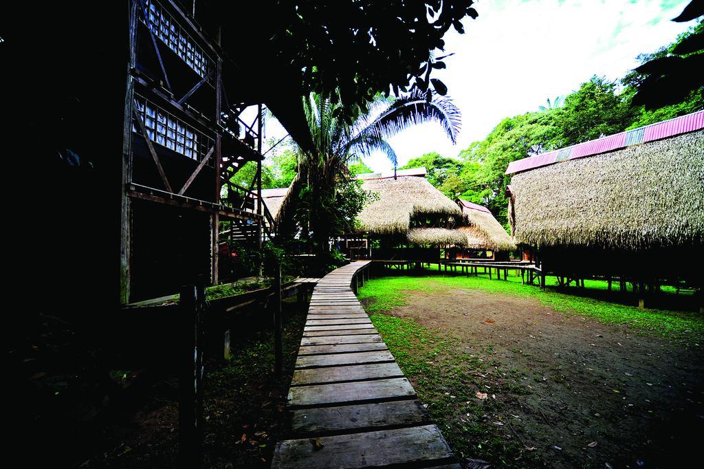 Jamu Lodge Puerto Montufar 외부 사진